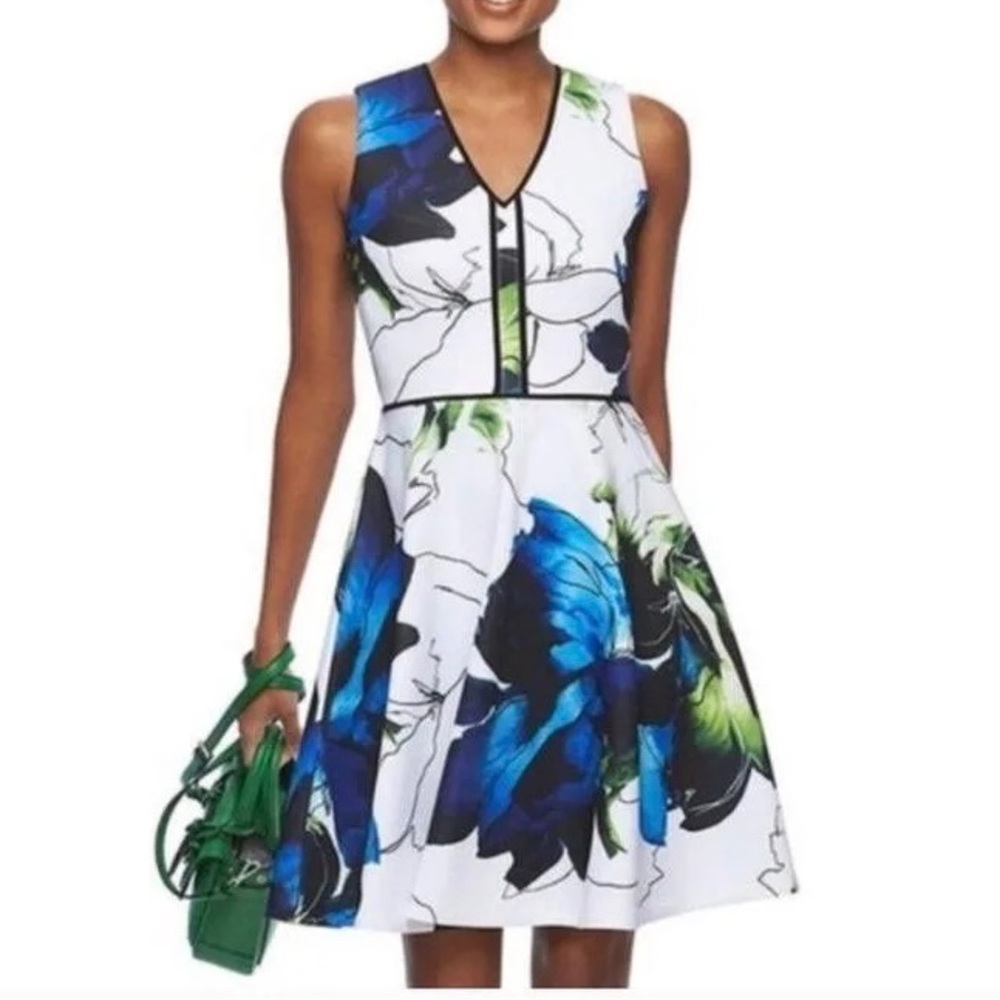 REED Fit & Flare Floral Sleeveless Dress
